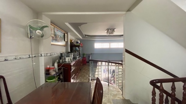 Bán nhà Hẻm xe hơi 6M, đường Hà Huy Giáp, có phòng trọ đang cho thuê, 117m2, 4 tầng, chỉ 7.5 tỉ - Ảnh 1